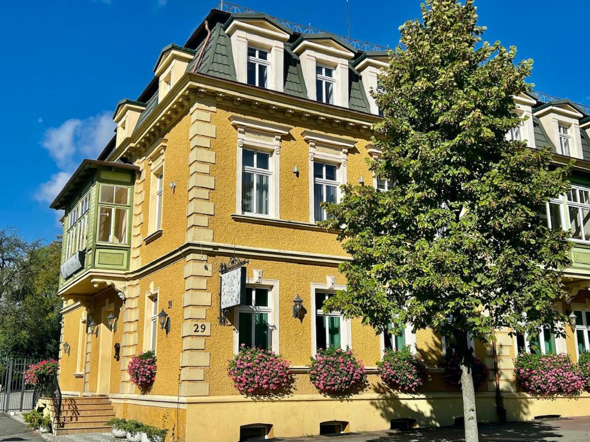 Villa Antica Kudowa-Zdrój Buitenkant foto